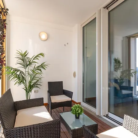 Apartament Hangar - Bicocca Area Mediolan