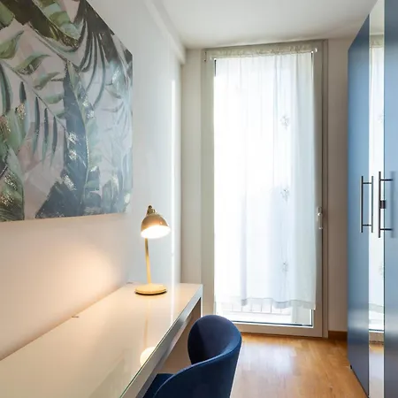 Apartment Hangar - Bicocca Area Milan